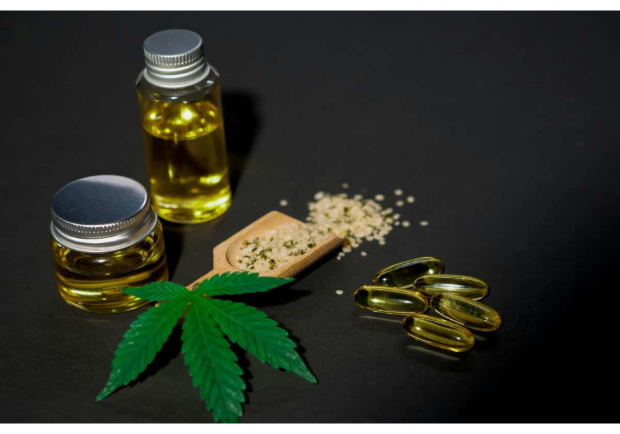 Ce beneficii prezintă capsulele CBD față de ulei? Ghid practic pentru o alegere simplă și eficientă